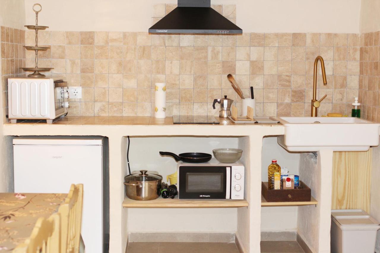 El Reposo De La Grulla Appartement Perales del Puerto Buitenkant foto